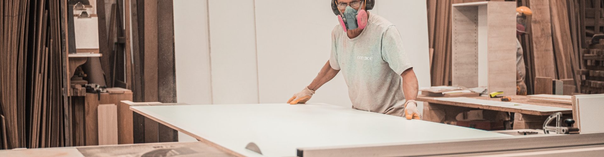 xr:d:DAGBXpELIJ0:9,j:8473946422626478146,t:24040315